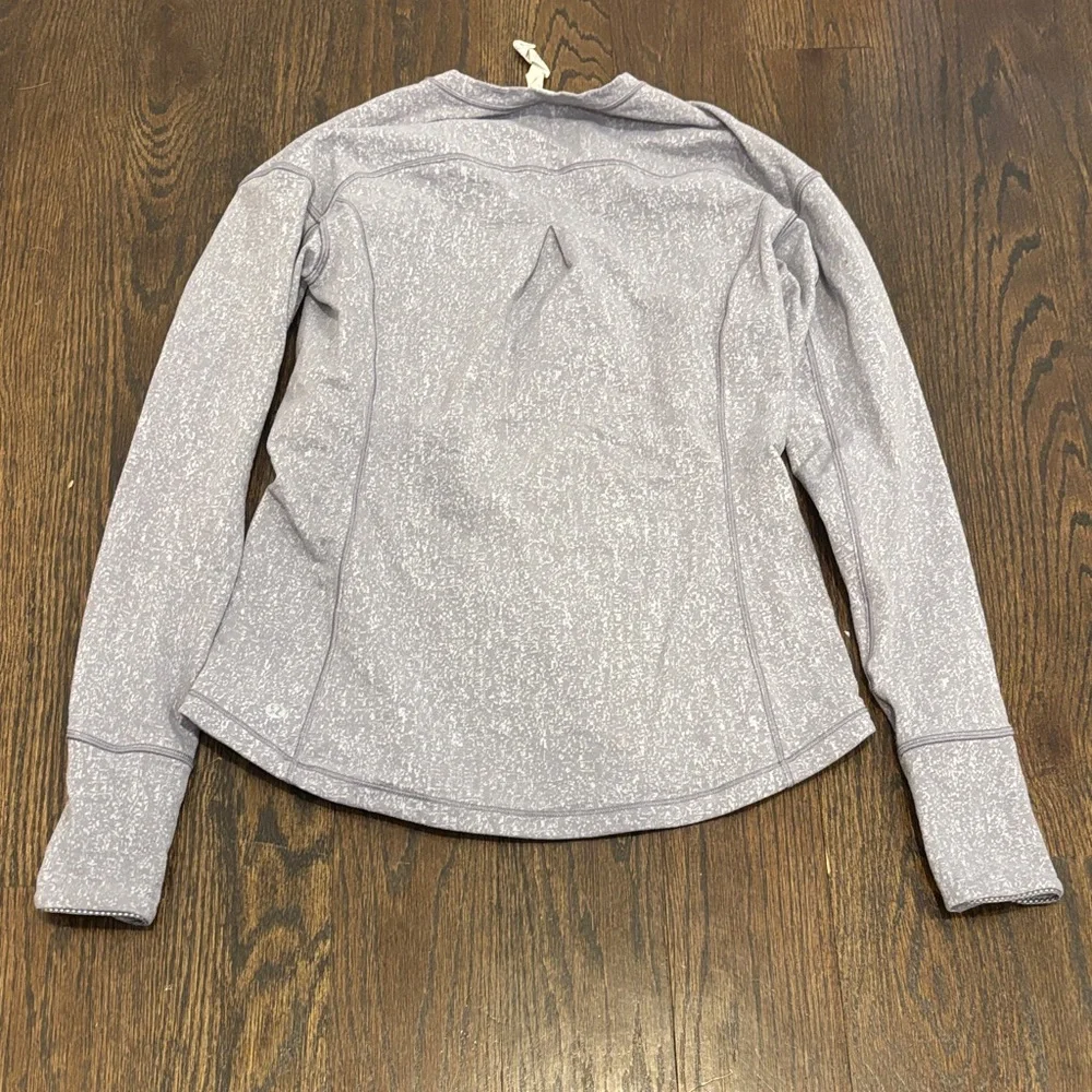 Lululemon Athletica Women’s Heathered Light Gray Long-Sleeve Crew Size 4